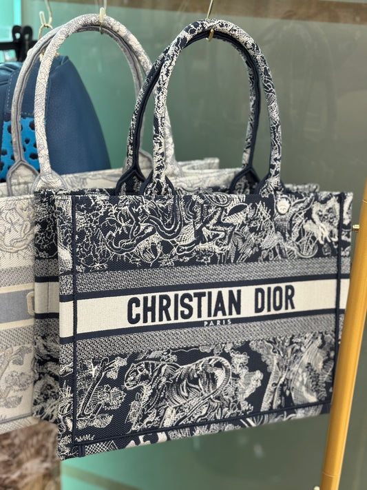 Dory Navy Tote Bag