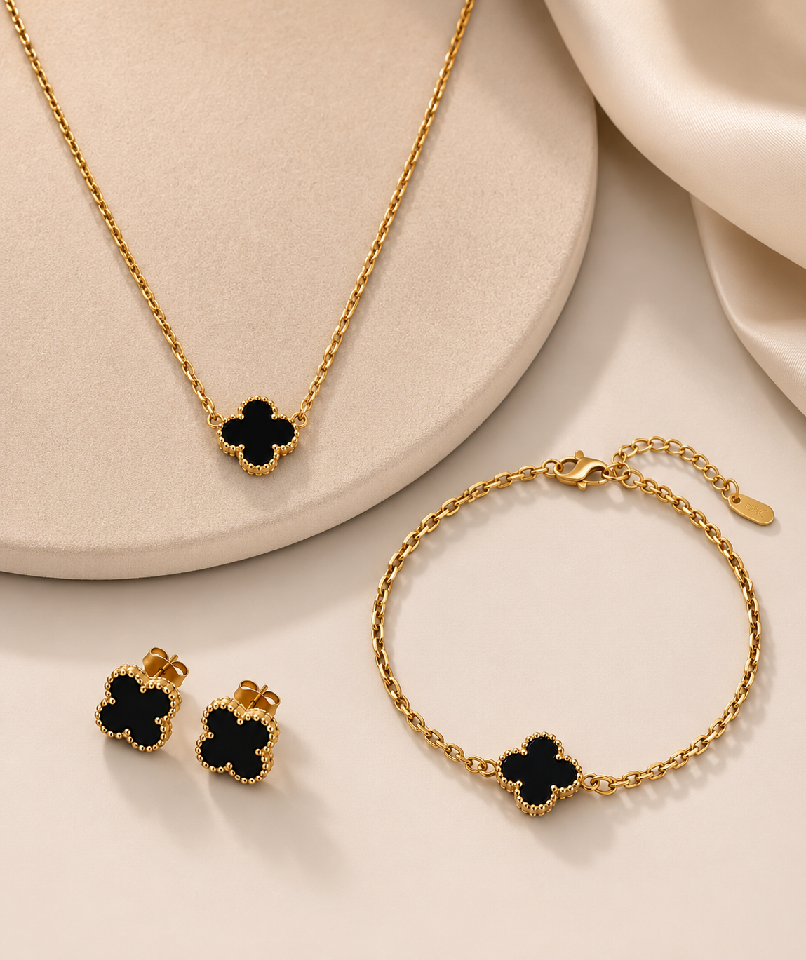 Cleef Black Jewelry Set