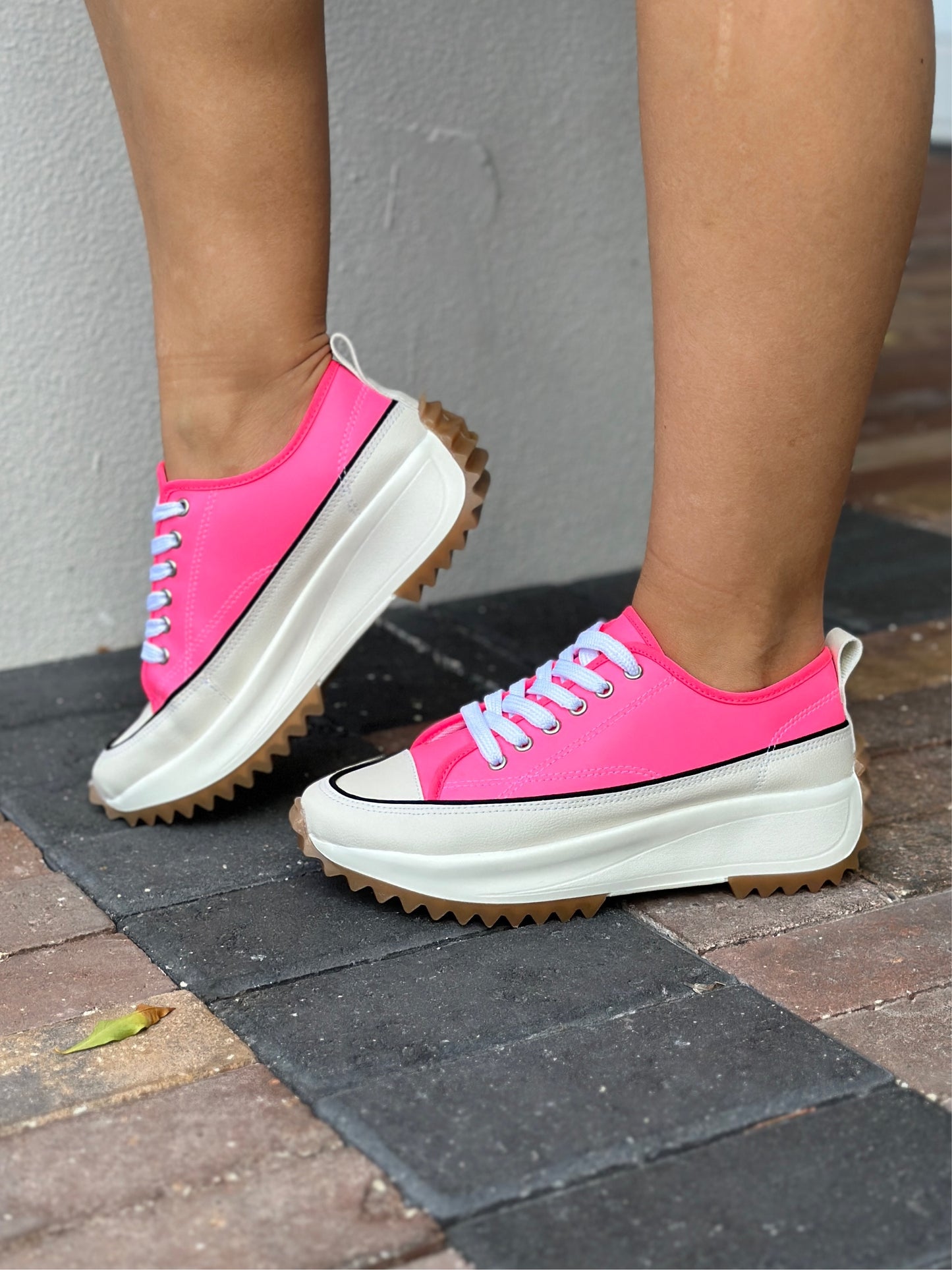 Fenix Pink Shoes